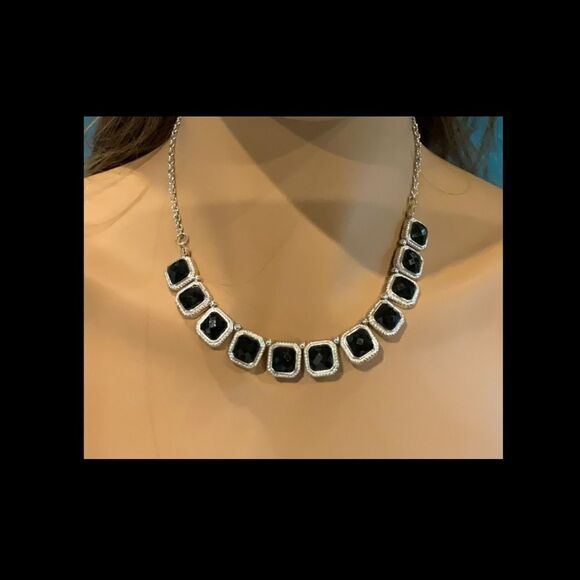 Vintage Silver Black Statement Necklace - Picture 4 of 4